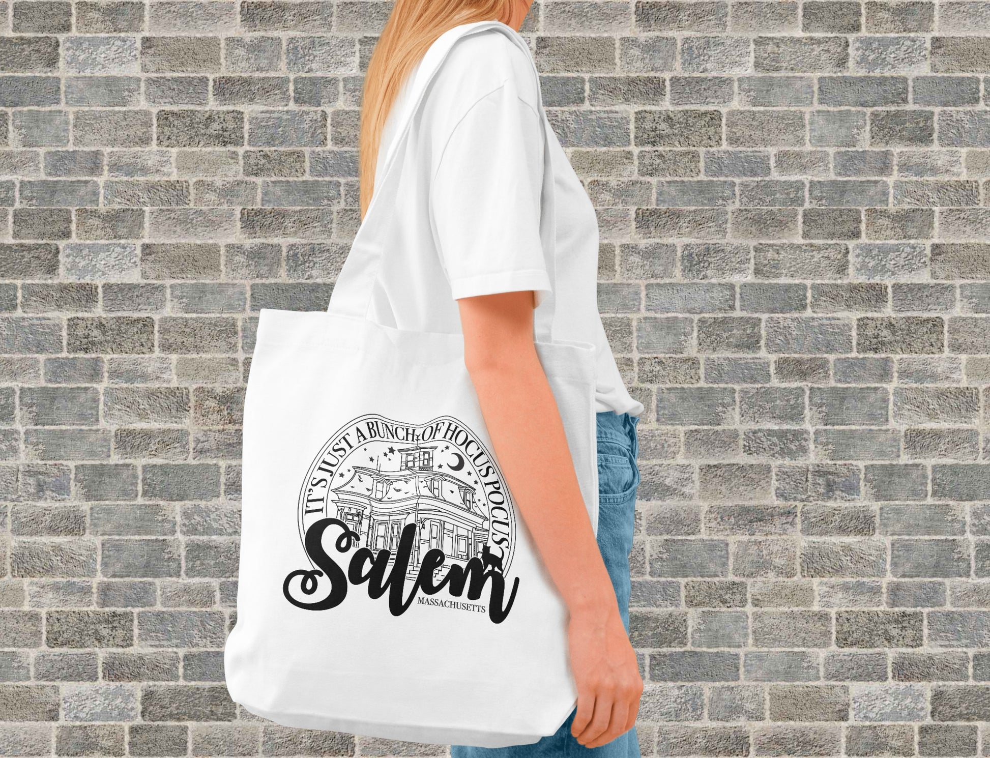 Hocus Pocus Salem Tote Bag
