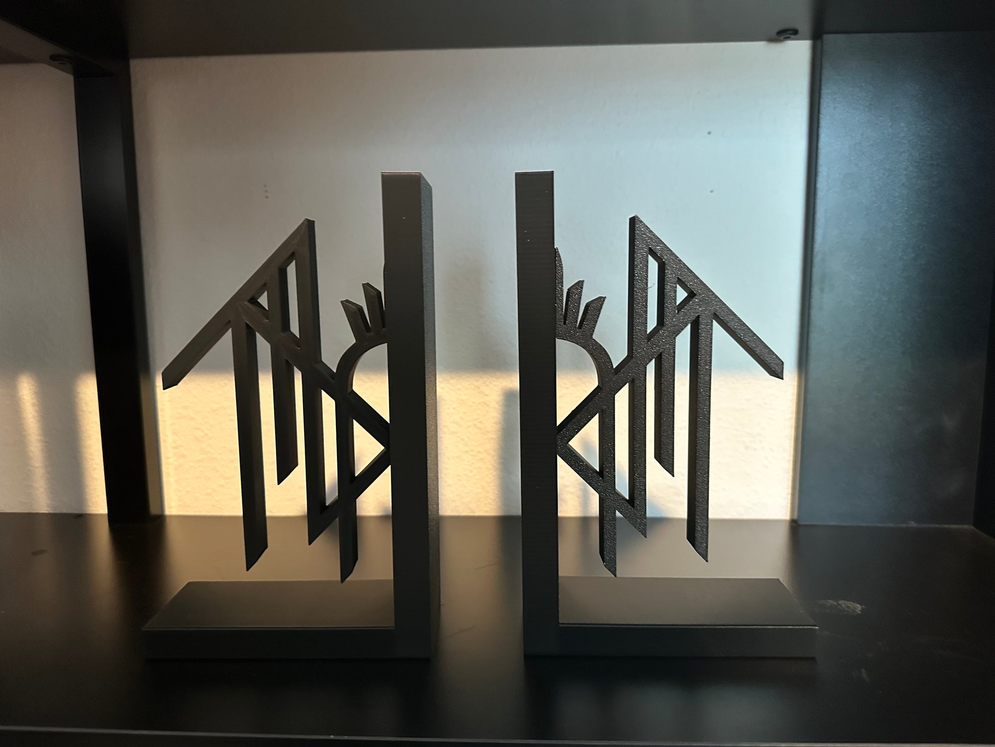 The Offering Bookends | 3D Printed Gothic Bookshelf Decor