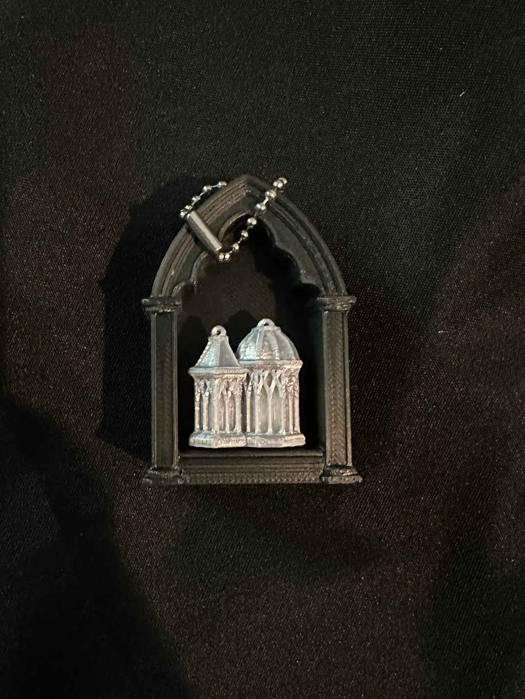 Single Gothic Fidget Clicker