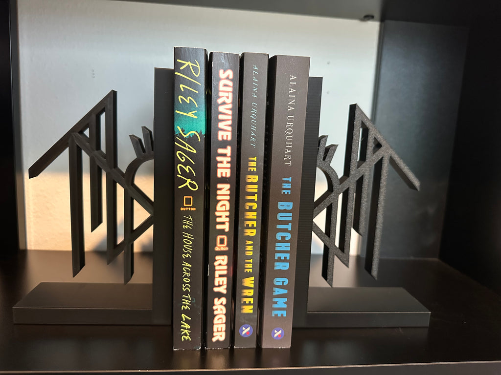 The Offering Bookends | 3D Printed Gothic Bookshelf Decor