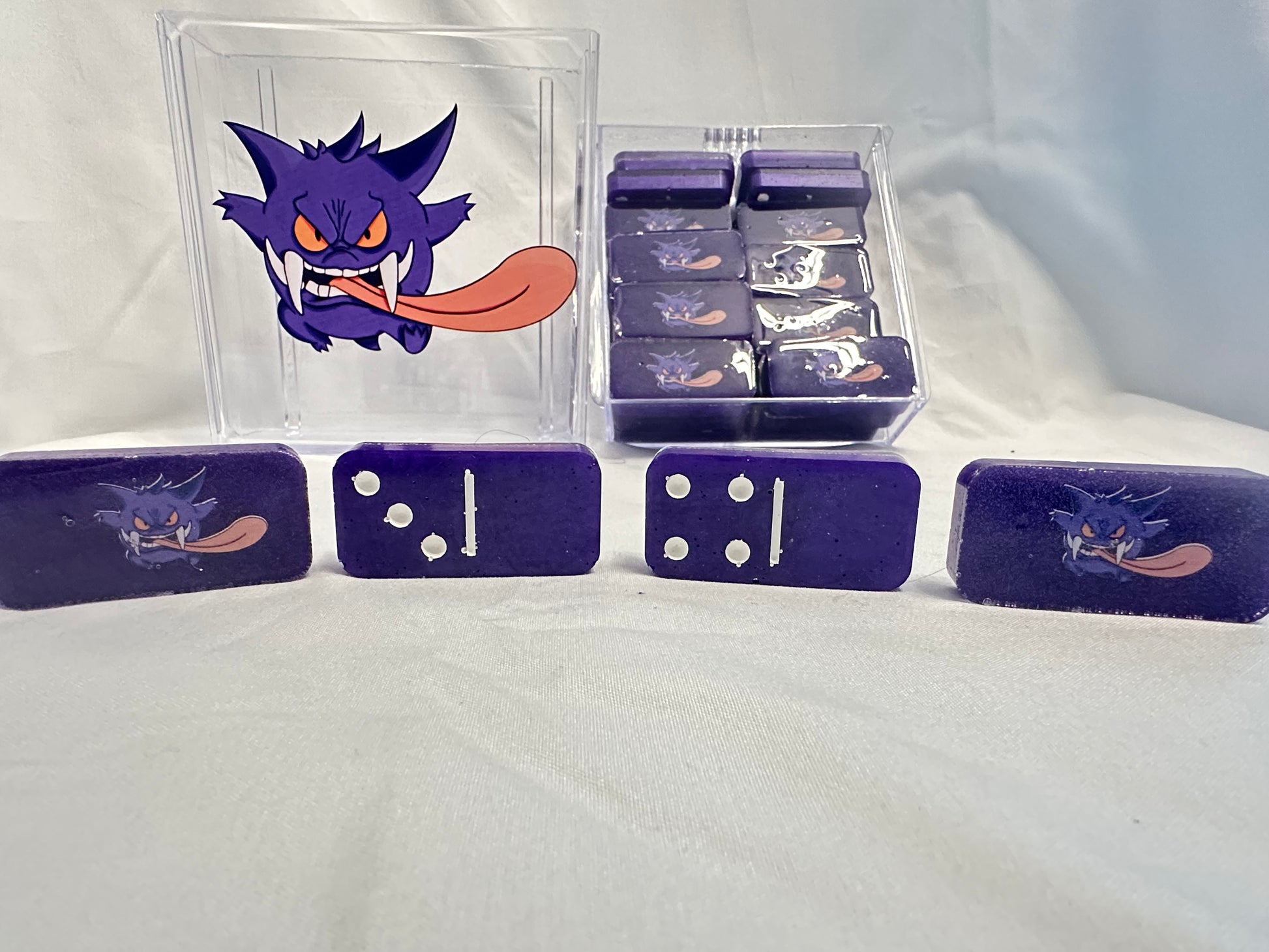 Ghost Oni Mask Resin Domino Set With Hard Case